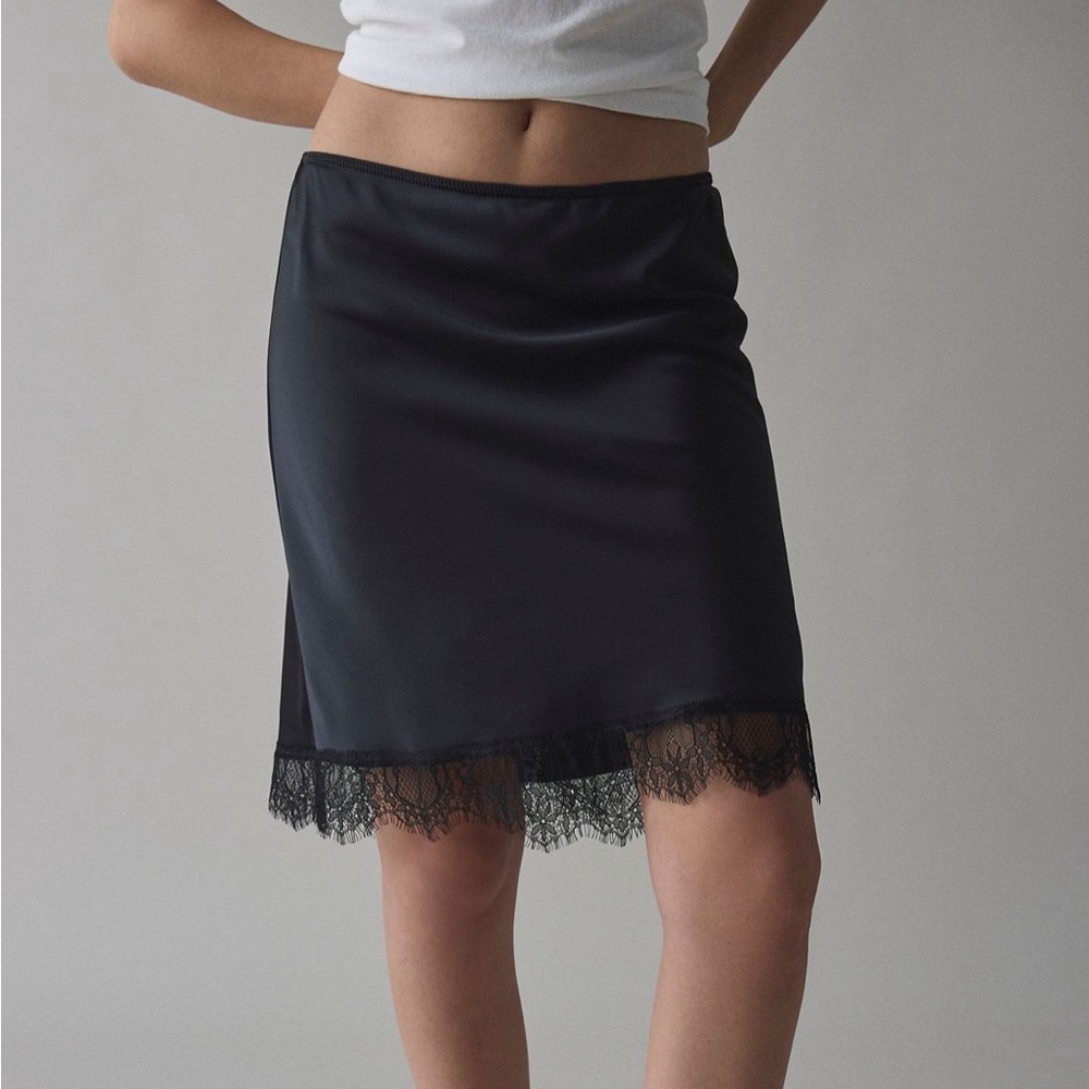 Kimchi Blue Black Lace Trim Skirt - Urban Outfitters